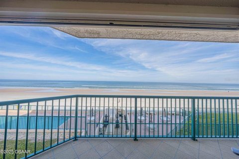 Condominio en venta en Ponce Inlet, Florida, 3 dormitorios, 219.44 m2 № 1773320 - foto 4