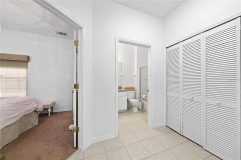 Adosado en venta en Kissimmee, Florida, 4 dormitorios, 151.99 m2 № 2214645 - foto 12