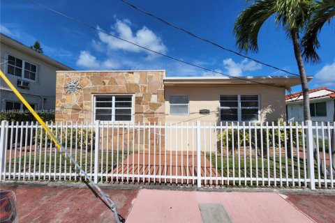 Appartement à louer à Miami Beach, Floride: 2 chambres № 1946675 - photo 1
