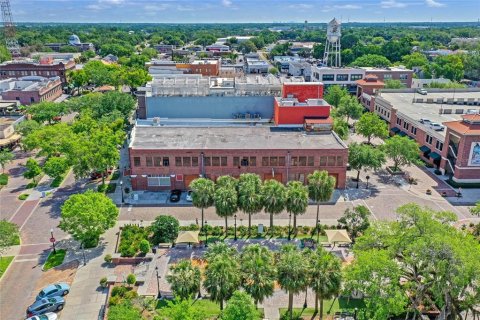 Снять в аренду коммерческую недвижимость в Уинтер-Гарден, Флорида 1756.78м2, № 1677482 - фото 28