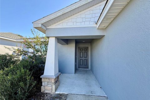House in Haines City, Florida 4 bedrooms, 151.06 sq.m. № 2128050 - photo 8