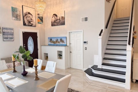 Casa en venta en Kissimmee, Florida, 4 dormitorios, 230.86 m2 № 2304691 - foto 13