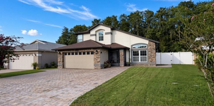 Casa en Kissimmee, Florida 4 dormitorios, 230.86 m2 № 2304691