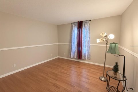 Casa en venta en Kissimmee, Florida, 4 dormitorios, 230.86 m2 № 2304691 - foto 23