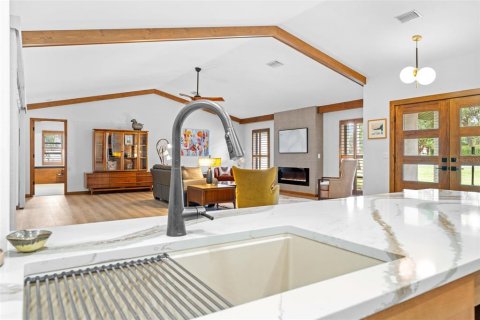 Villa ou maison à vendre à Homosassa, Floride: 3 chambres, 234.49 m2 № 2418740 - photo 27