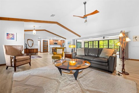 Villa ou maison à vendre à Homosassa, Floride: 3 chambres, 234.49 m2 № 2418740 - photo 21