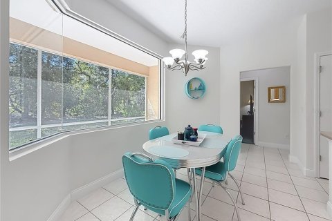 House in Citrus Springs, Florida 3 bedrooms, 190.91 sq.m. № 2393607 - photo 10