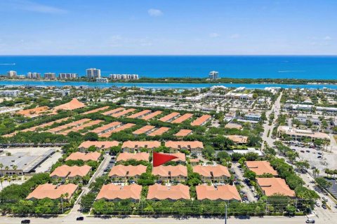 Купить кондоминиум в Теквеста, Флорида 3 комнаты, 91.14м2, № 2086213 - фото 4