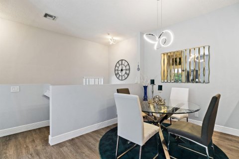 Купить кондоминиум в Теквеста, Флорида 3 комнаты, 91.14м2, № 2086213 - фото 11