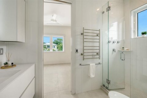 Casa en venta en Sarasota, Florida, 5 dormitorios, 241.17 m2 № 2129032 - foto 28