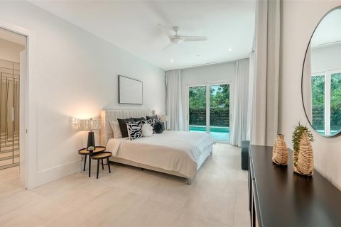 Casa en venta en Sarasota, Florida, 5 dormitorios, 241.17 m2 № 2129032 - foto 16