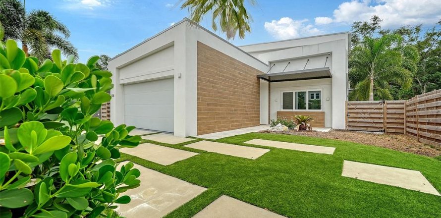 Casa en Sarasota, Florida 5 dormitorios, 241.17 m2 № 2129032