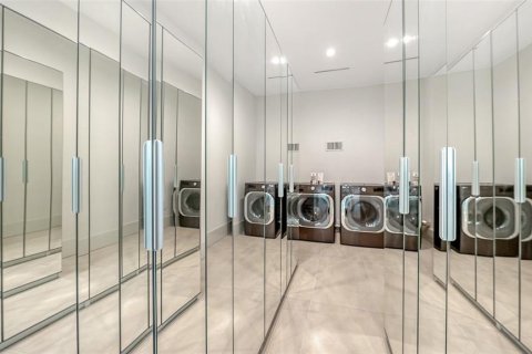 Casa en venta en Sarasota, Florida, 5 dormitorios, 241.17 m2 № 2129032 - foto 22