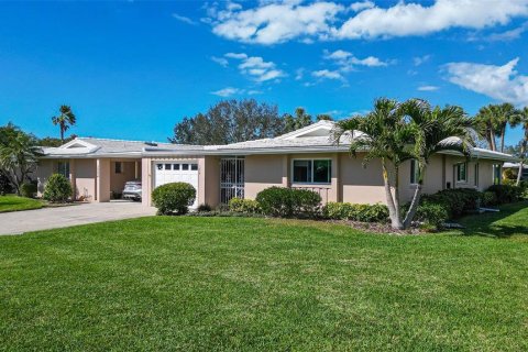Condo in Sarasota, Florida, 2 bedrooms  № 1530177 - photo 3