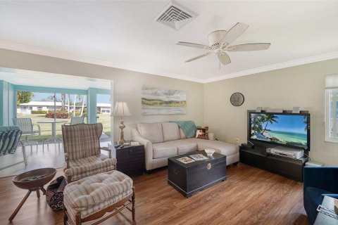 Condo in Sarasota, Florida, 2 bedrooms  № 1530177 - photo 12