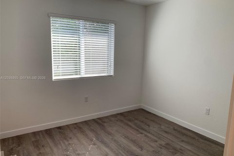 Adosado en alquiler en Homestead, Florida, 4 dormitorios, 127.65 m2 № 2085592 - foto 25