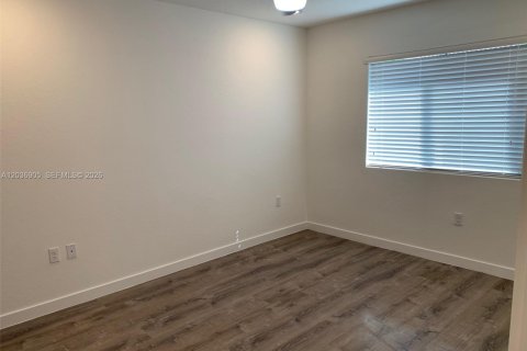 Adosado en alquiler en Homestead, Florida, 4 dormitorios, 127.65 m2 № 2085592 - foto 21