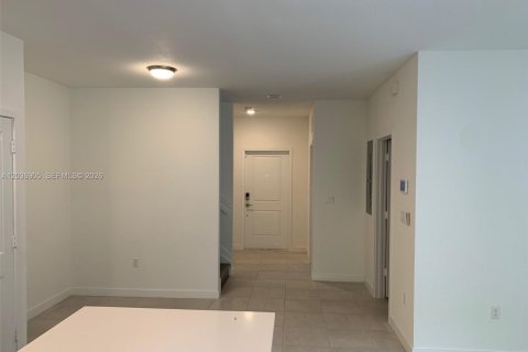 Adosado en alquiler en Homestead, Florida, 4 dormitorios, 127.65 m2 № 2085592 - foto 10