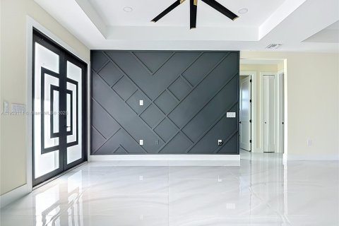 Casa en venta en Lehigh Acres, Florida, 3 dormitorios № 1965124 - foto 12