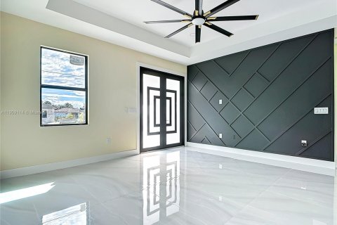 Casa en venta en Lehigh Acres, Florida, 3 dormitorios № 1965124 - foto 11