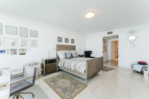 Condominio en venta en Miami, Florida, 3 dormitorios, 197.88 m2 № 1936968 - foto 8