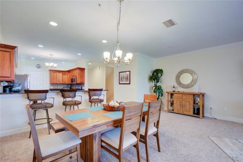 Townhouse in Treasure Island, Florida 3 bedrooms, 260.59 sq.m. № 1819057 - photo 12