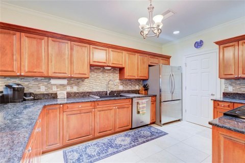 Townhouse in Treasure Island, Florida 3 bedrooms, 260.59 sq.m. № 1819057 - photo 14