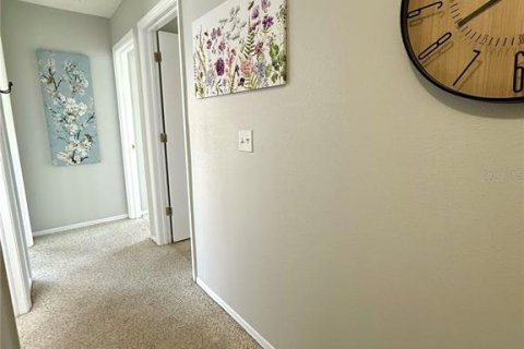 Townhouse in Brandon, Florida 3 bedrooms, 126.72 sq.m. № 1866278 - photo 17