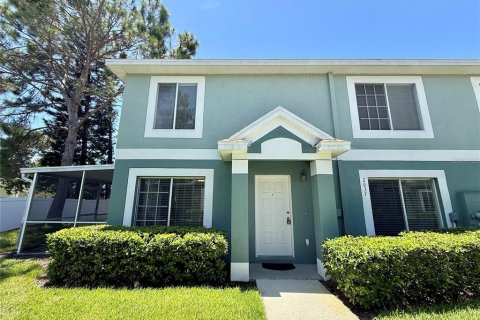 Townhouse in Brandon, Florida 3 bedrooms, 126.72 sq.m. № 1866278 - photo 1