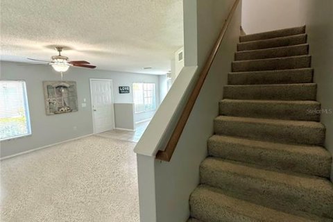 Townhouse in Brandon, Florida 3 bedrooms, 126.72 sq.m. № 1866278 - photo 16