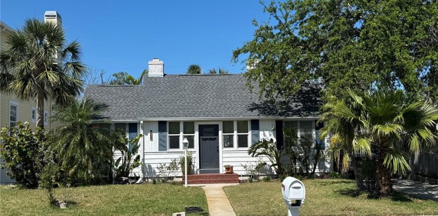 Villa ou maison à Clearwater, Floride 3 chambres, 152.36 m2 № 1634429