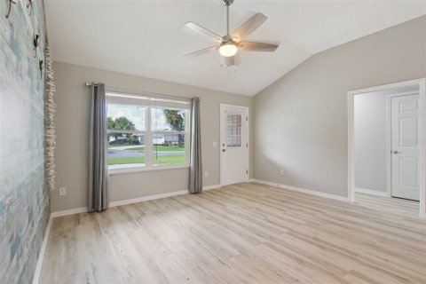 Villa ou maison à vendre à The Villages, Floride: 3 chambres, 129.32 m2 № 1829134 - photo 6
