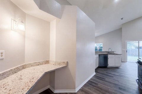 House in Riverview, Florida 4 bedrooms, 183.67 sq.m. № 2390989 - photo 9