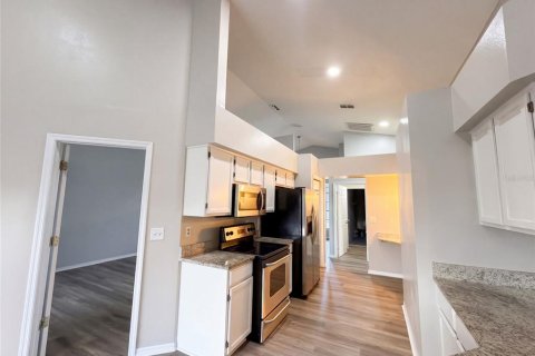 House in Riverview, Florida 4 bedrooms, 183.67 sq.m. № 2390989 - photo 11