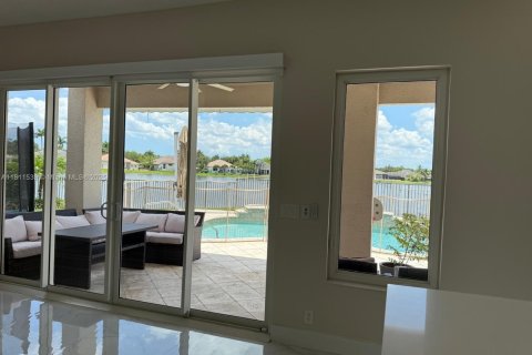 Villa ou maison à vendre à Weston, Floride: 5 chambres, 348.1 m2 № 1939509 - photo 25