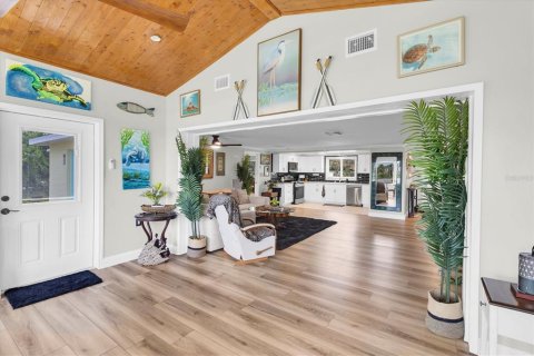 Casa en venta en New Port Richey, Florida, 3 dormitorios, 163.14 m2 № 2267506 - foto 19