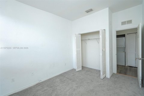 Copropriété à vendre à Miramar, Floride: 3 chambres, 139.82 m2 № 2089903 - photo 21