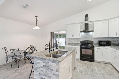 Villa ou maison à vendre à Orlando, Floride: 3 chambres, 124.4 m2 № 2215638 - photo 7