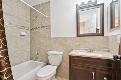 Villa ou maison à vendre à Orlando, Floride: 3 chambres, 124.4 m2 № 2215638 - photo 13