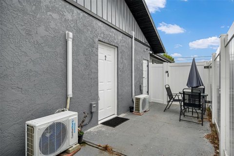 Casa en venta en Bradenton, Florida, 5 dormitorios, 184.23 m2 № 2157442 - foto 27