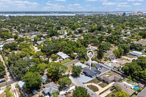 Casa en venta en Bradenton, Florida, 5 dormitorios, 184.23 m2 № 2157442 - foto 8