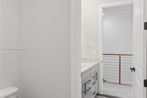 Casa en alquiler en Hollywood, Florida, 5 dormitorios, 232.44 m2 № 2012259 - foto 26