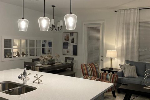 Adosado en venta en Davenport, Florida, 3 dormitorios, 150.87 m2 № 2197745 - foto 25