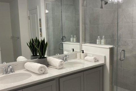 Adosado en venta en Davenport, Florida, 3 dormitorios, 150.87 m2 № 2197745 - foto 17