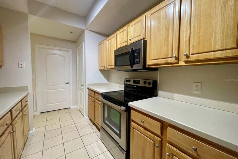 Townhouse in Orlando, Florida 3 bedrooms, 129.69 sq.m. № 2145484 - photo 13