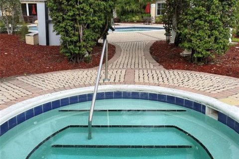 Townhouse in Orlando, Florida 3 bedrooms, 129.69 sq.m. № 2145484 - photo 29
