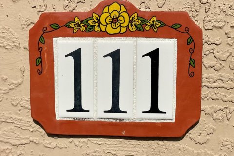 Townhouse in Orlando, Florida 3 bedrooms, 129.69 sq.m. № 2145484 - photo 4