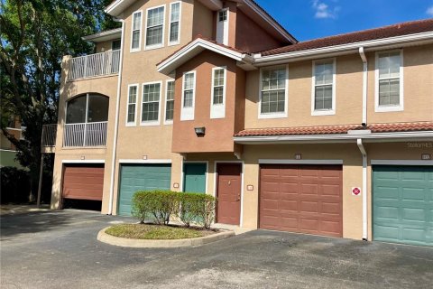 Townhouse in Orlando, Florida 3 bedrooms, 129.69 sq.m. № 2145484