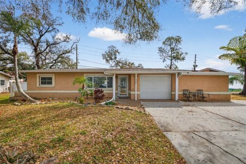 Villa ou maison à Seminole, Floride 3 chambres, 100.06 m2 № 2142006
