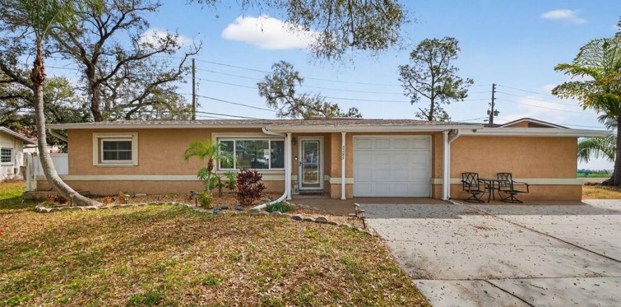 Villa ou maison à Seminole, Floride 3 chambres, 100.06 m2 № 2142006